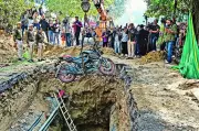 Three Named in Janakpuri Pit Death Chargesheet for Alleged Cover-Up