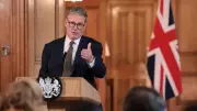 UK PM Keir Starmer Demands Social Media Giants Remove Addictive Scrolling Features