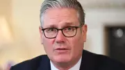 UK PM Starmer Under Fire as Mandelson Security Vetting Scandal Sparks Resignation Calls