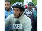 Union Minister Mandaviya Joins Sunday Cycle Drive in Srinagar
