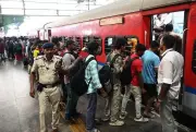 West Bengal-Bound Trains Packed as Workers Head Home to Vote in Assembly Polls