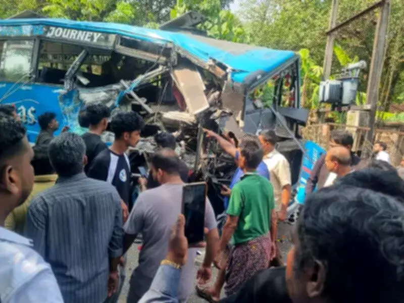 39 Injured in Bus-Truck Collision Near Aluva, Woman on Ventilator