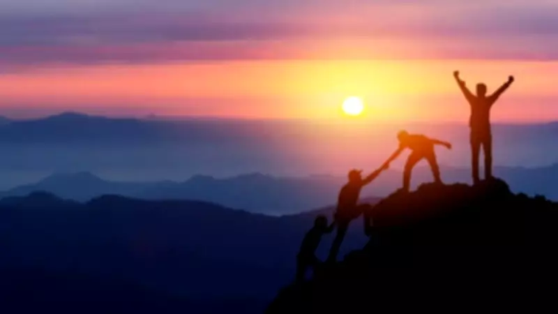 5 AM Morning Affirmations: Build Confidence Before Your Day Starts
