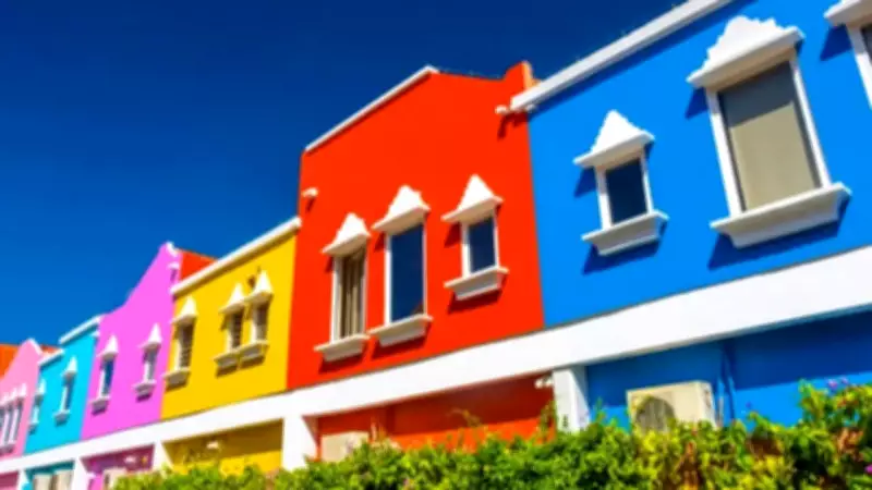 5 Colors That Make Your Home Feel Cooler in Summer | Interior Tips