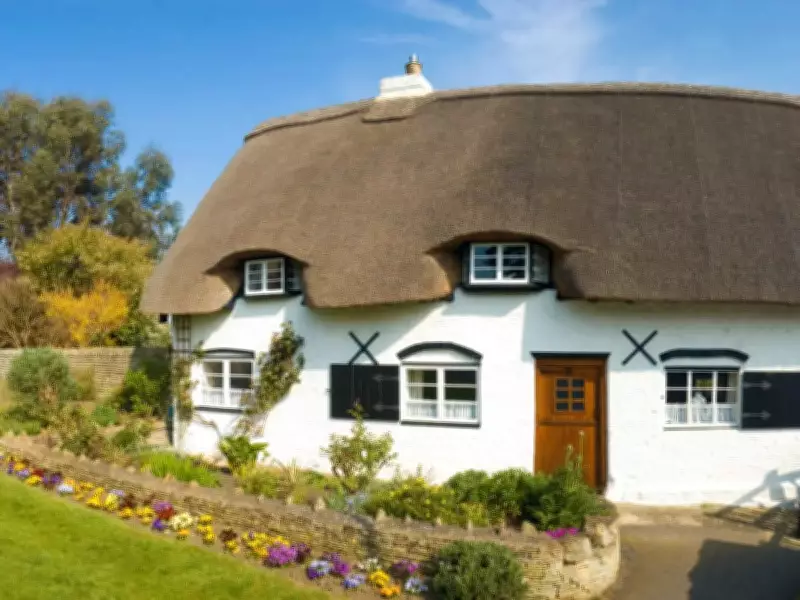 5 Enchanting English Villages That Look Like Fantasy Lands