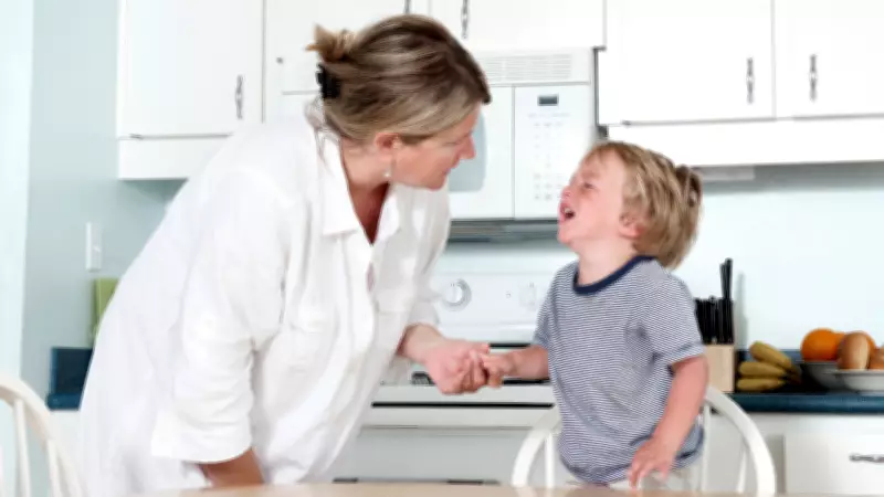 5 Mindful Ways for Parents to Handle Child Tantrums Calmly