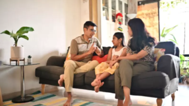 5 Ways Parents Unknowingly Pass Anxiety to Children and How to Stop