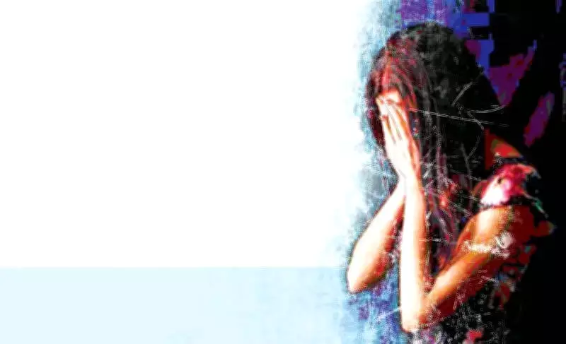 60-year-old man on run for raping 10-year-old neighbour in Akola district