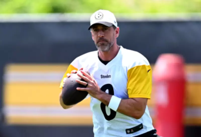 Aaron Rodgers Agrees to One-Year Deal with Pittsburgh Steelers