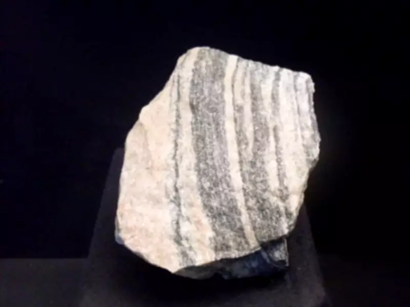Acasta Gneiss: Earth's Oldest Rocks Reveal Planet's Early Secrets