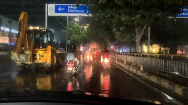 Ahmedabad Gets Surprise Unseasonal Showers After Scorching Heat
