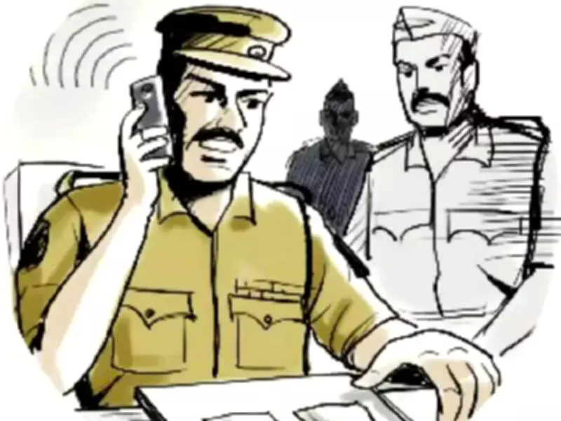 Airport tray operator steals passenger's Rs 20,000 watch at Hyderabad airport