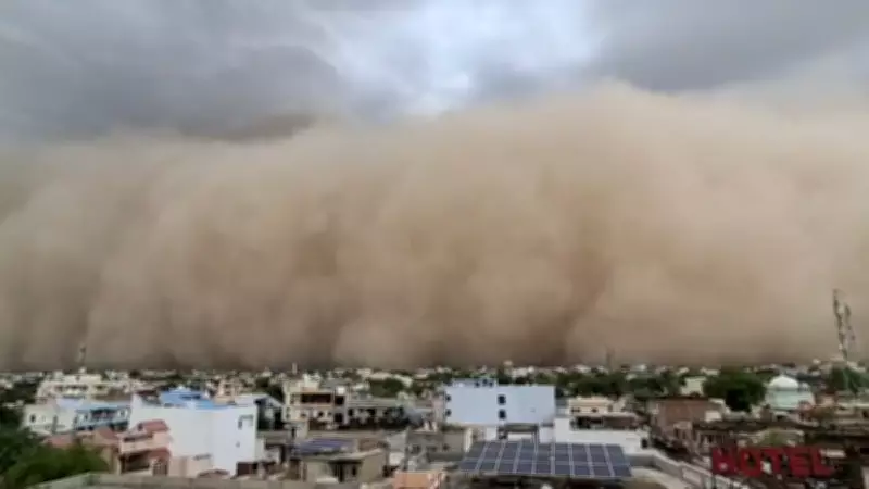 Apocalyptic Sandstorm Engulfs Rajasthan, Likely to Hit Delhi-NCR Soon