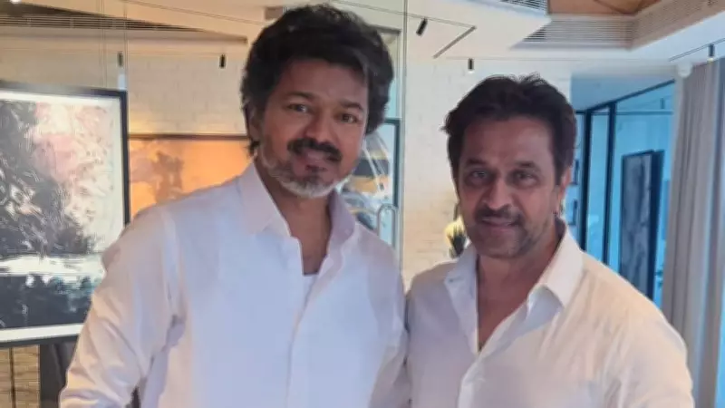 Arjun Sarja Reveals Vijay's Reaction to Sitting on CM's Chair in 'Mudhalvan'