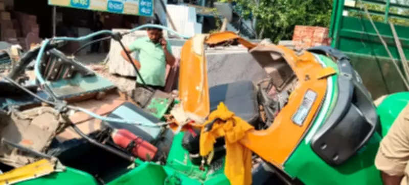 Autorickshaw driver, son die in collision with ambulance in Agra