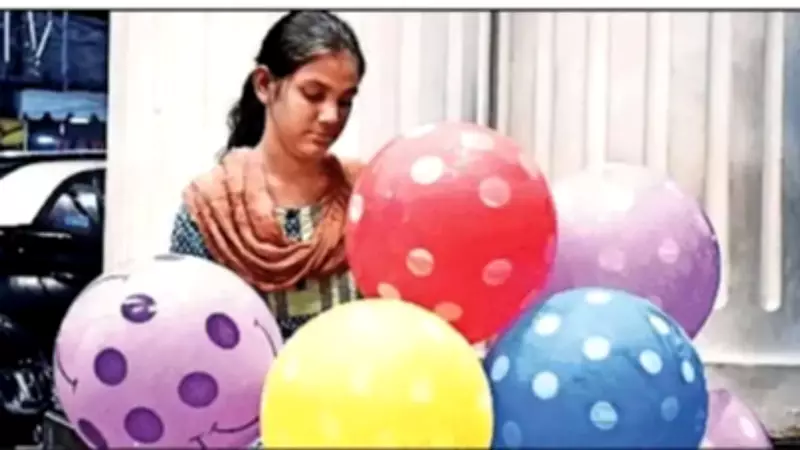 Balloon Seller Neha Khatoon Passes ICSE with 45% Amid Struggles