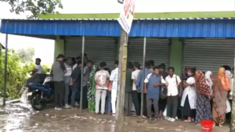 Bangladeshi Migrants Return Home Amid BJP Anti-Infiltration Drive in Bengal