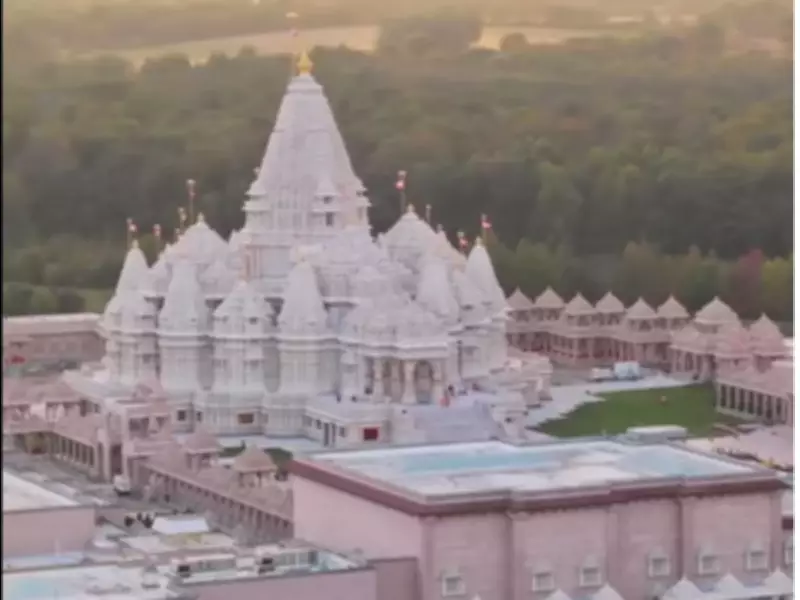 BAPS Akshardham: Largest Hindu Temple Outside India in Robbinsville, NJ
