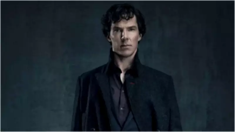 Benedict Cumberbatch Argues with Cyclist in Viral London Video