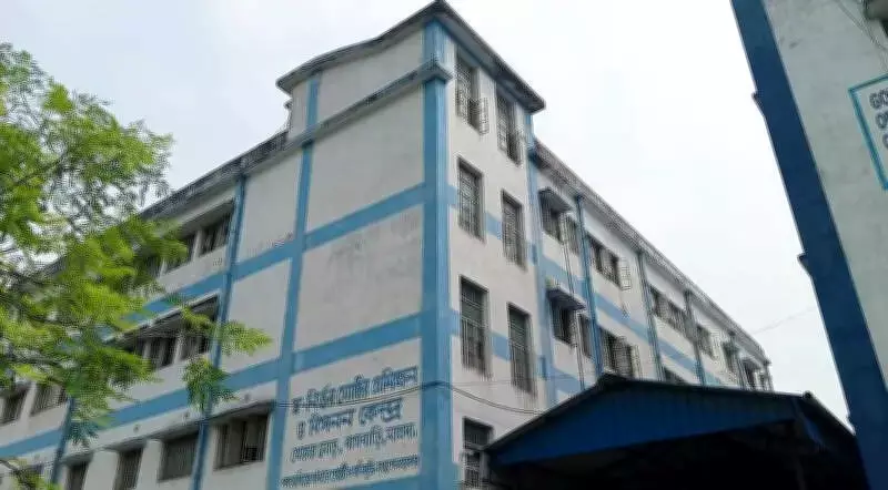 Bengal Sets Up Holding Centres for Illegal Foreigners in Malda and Murshidabad