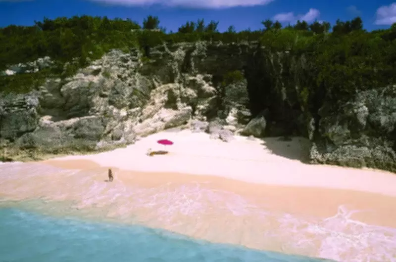 Bermuda's Hidden Origins: A Window into Earth's Deep Mantle Secrets