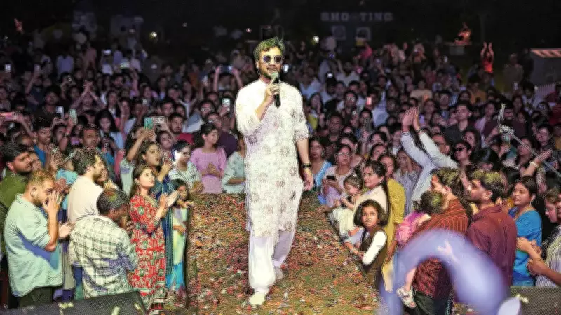 Bhajan Clubbing Event in Lucknow Draws Crowds in Traditional Attire