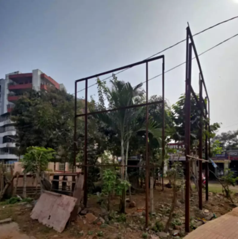 Bhubaneswar Civic Body Resumes Drive to Remove 200 Illegal Hoardings