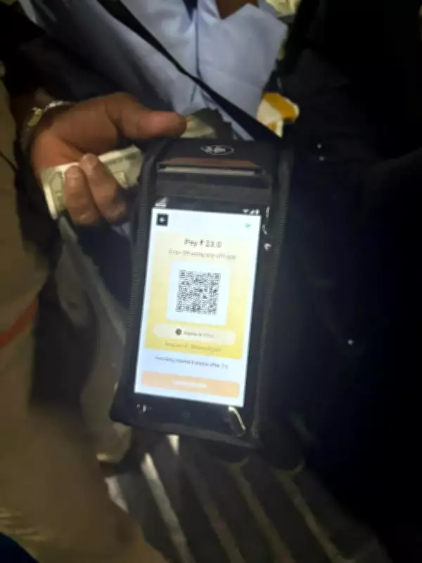 BMTC QR Code Ticketing System Causes Delays, Commuters and Conductors Voice Concerns