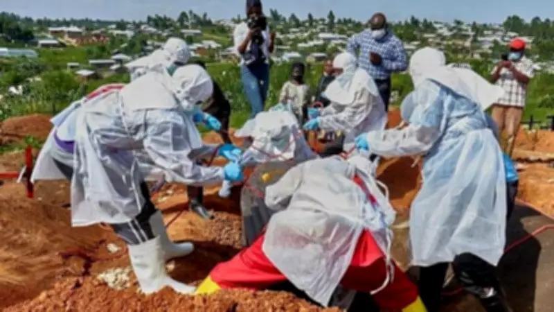 Canada Imposes Ebola Travel Ban, Bahamas to Increase Screening