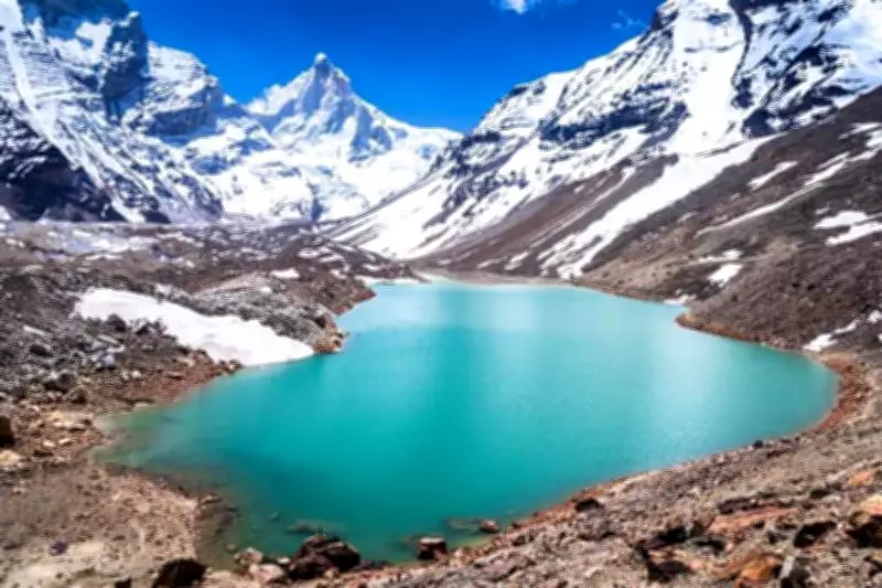 Centre Plans Early Warning System for 60 High-Risk Lakes Amid Flood and Heatwave Concerns