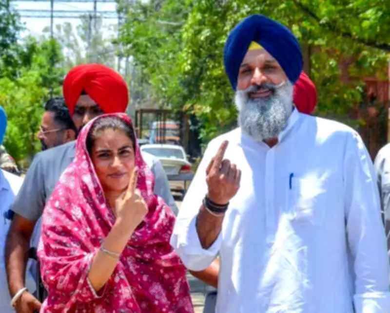 Clashes Erupt in Punjab Civic Polls: Turban Removed, Lathicharge Reported