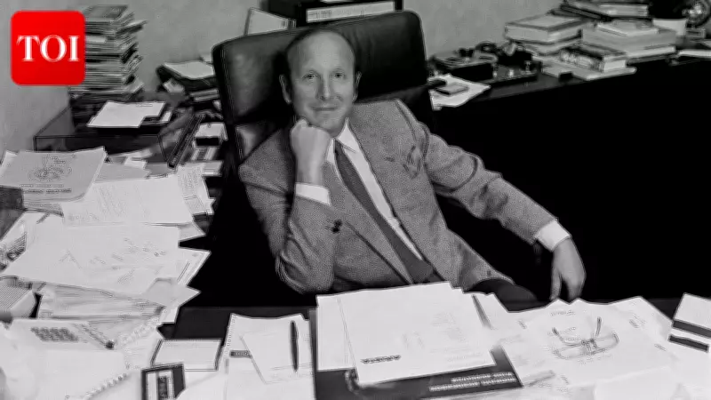 Clive Davis Hospitalized at 94 With Upper Respiratory Infection