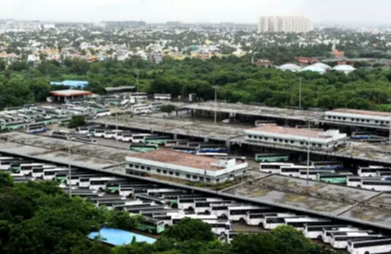 CMDA Plans to Revamp Chennai's Koyambedu Bus Terminus into Park or Commercial Hub