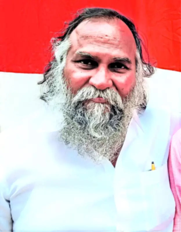 Congress Leader Challenges CJP to Compare Modi and Congress Rule
