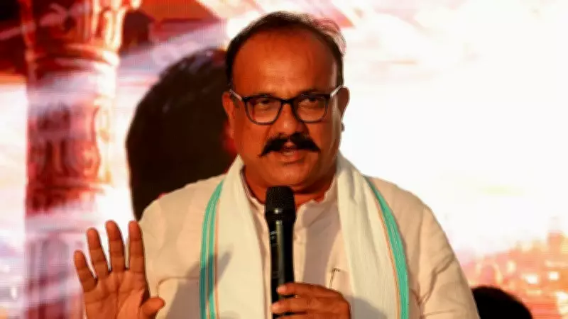 Congress Leader Says Modi Should Retire in National Interest