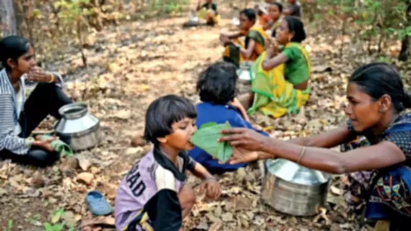 Daily Water Trek: Adivasi Women's 6-8 km Journey in Dapurmal