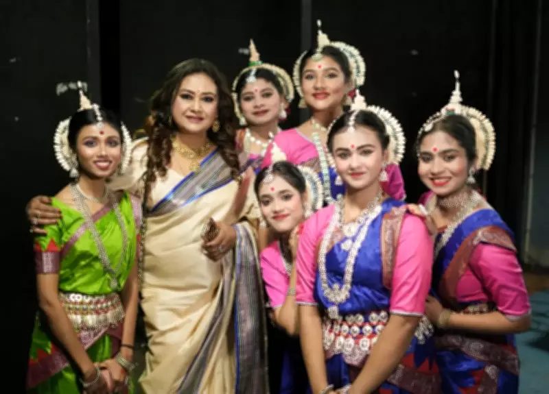 Dance Production Jagannath Swami Nayanapathagami Bhavatu Me Presented by Avirup Sengupta's School