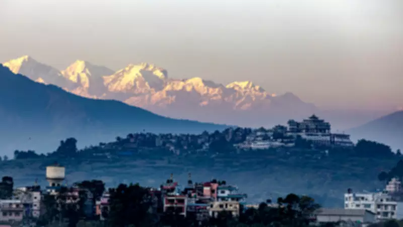 Declining Himalayan Snowfall Linked to Climate Change Crisis