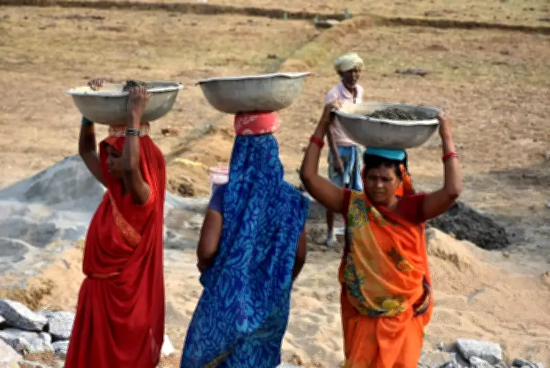 Delhi CM Rekha Gupta Announces Welfare Measures for Construction Workers