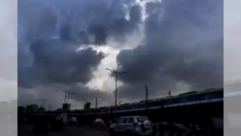 Delhi Records Slight Rise in Minimum Temp, Yellow Alert for Rain and Thunderstorms