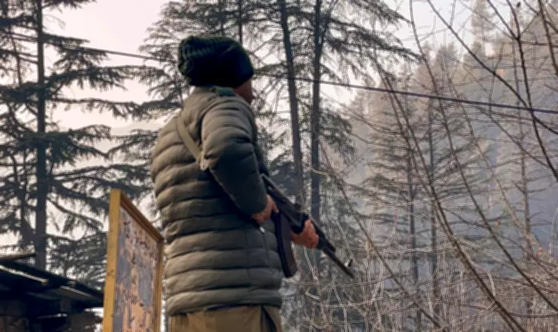 DIG Reviews Security Along Strategic Mountain Pass in Kishtwar