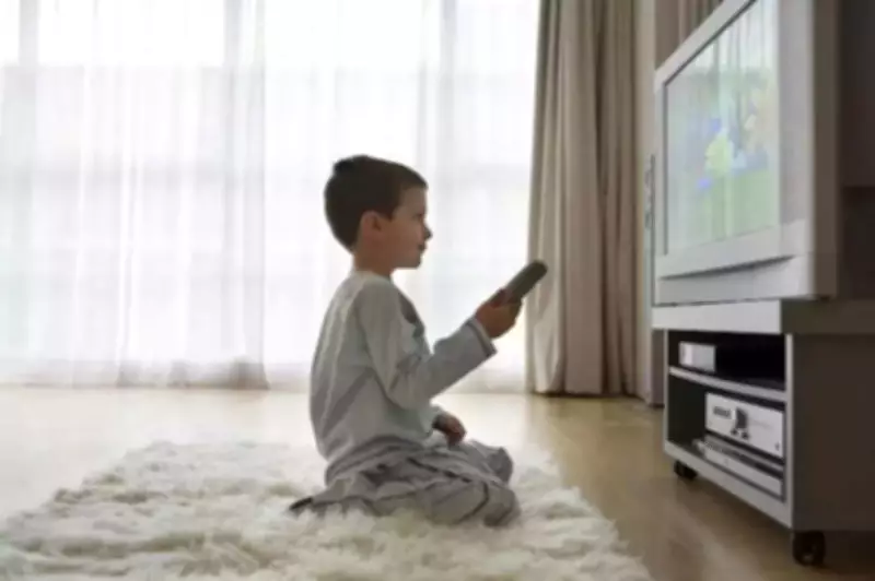 Experts Warn Against Infant Screen Time Linked to Autism Risks