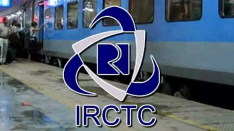 Fake IRCTC App Drains Bengaluru Teacher's Credit Card of Rs 3.37 Lakh