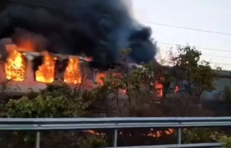 Fire Breaks Out in AC Coach of Rajdhani Express in Madhya Pradesh's Ratlam