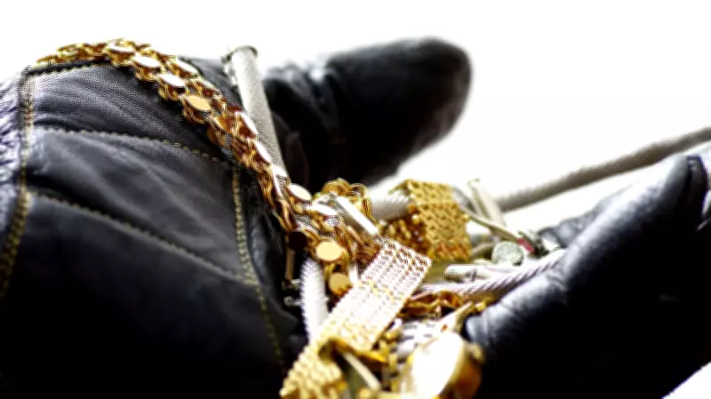 Five Including Two Juveniles Held for Theft in Bengaluru's Jayanagar