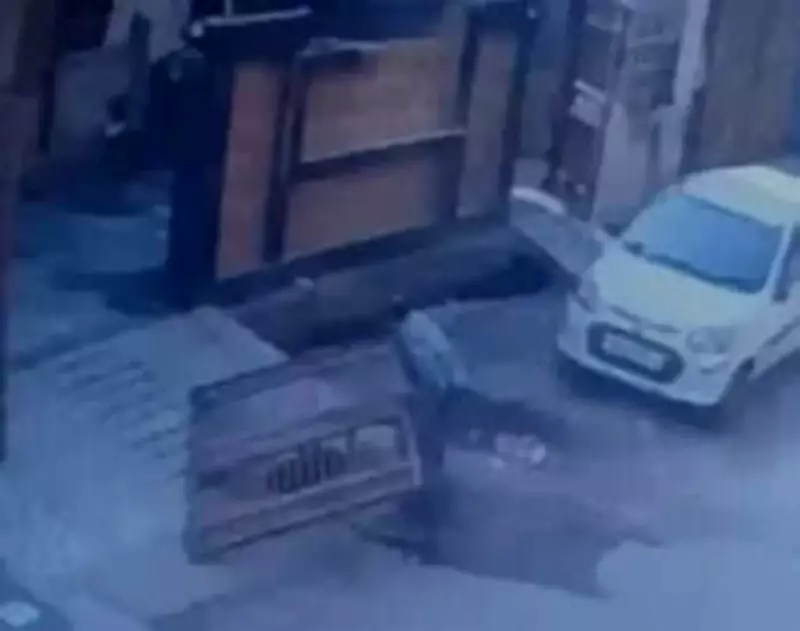 Five-Year-Old Dies in Noida After Gate Collapses While Swinging