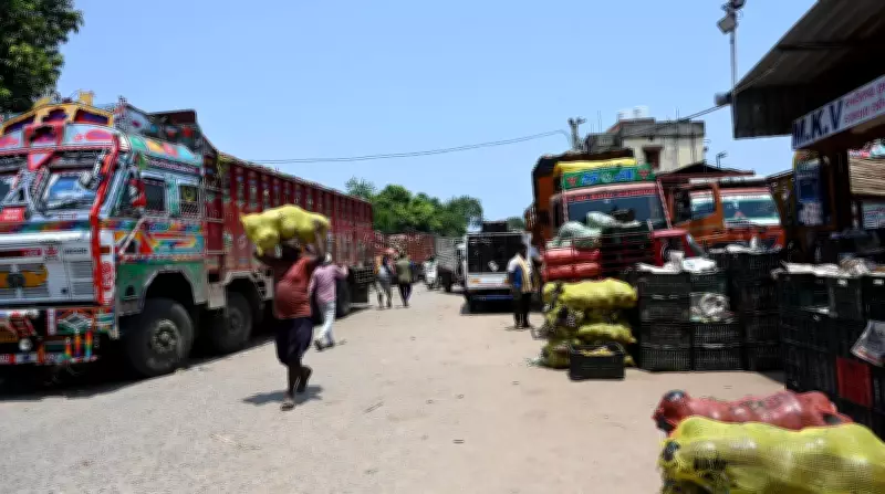Fuel Crisis Forces Wholesalers to Sell Vegetables at Throwaway Prices in Bhubaneswar