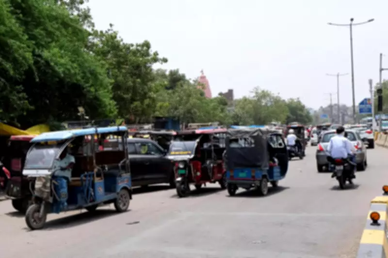 Ghaziabad Residents Fume Over E-Rickshaw Chaos on PWD Road No 70