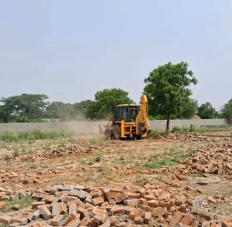 GNIDA Anti-Encroachment Drive Frees Land Worth Rs 80 Crore in Greater Noida
