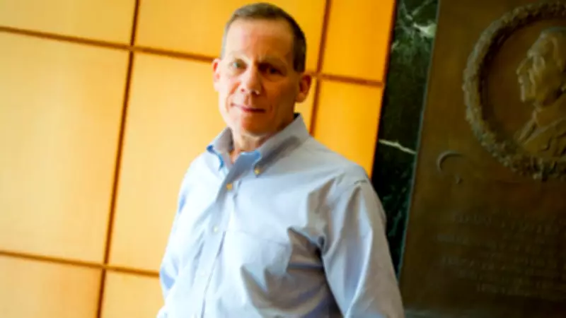 Harvard Nanoscientist Charles Lieber Now Leads China BCI Lab After Conviction